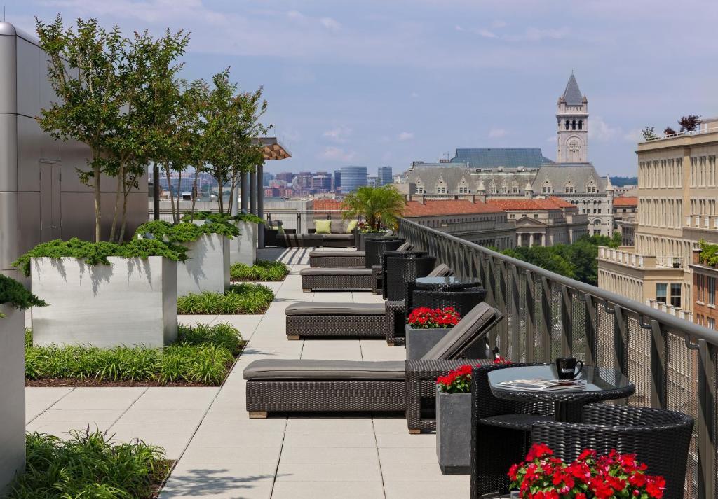 Churchill At Newseum Residences Apartahotel 3*