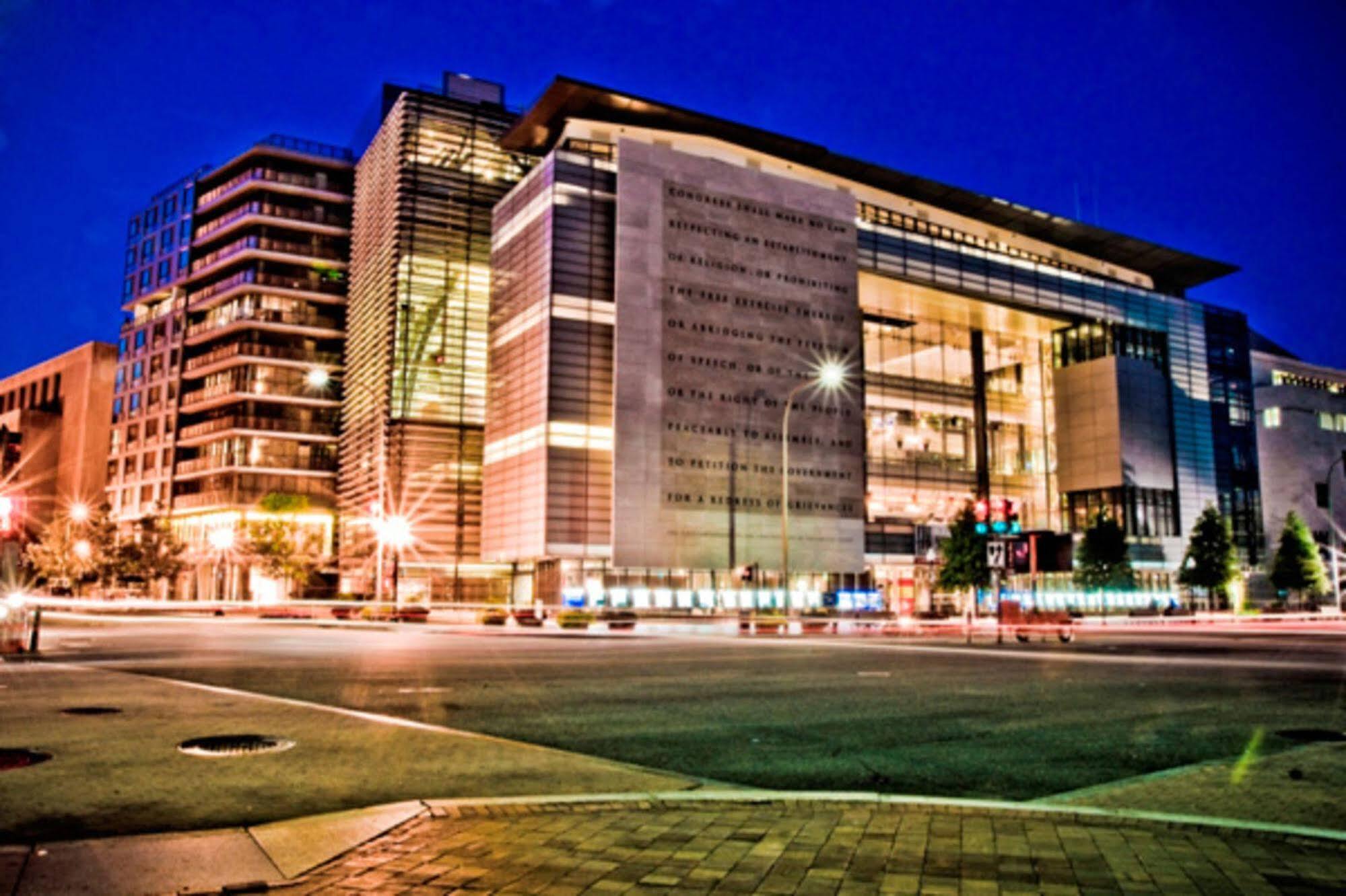 Churchill At Newseum Residences Aparthotel 3*